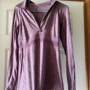 Lululemon pull over athletic top